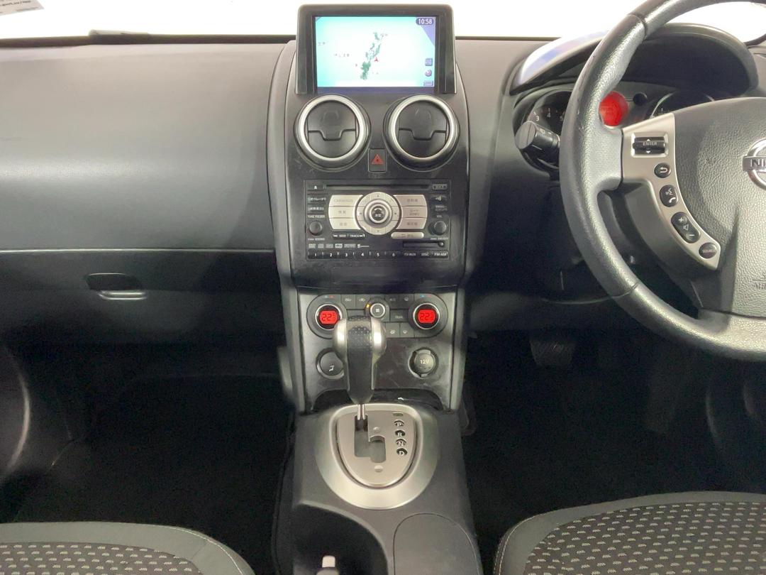 Photo '18' of Nissan Dualis