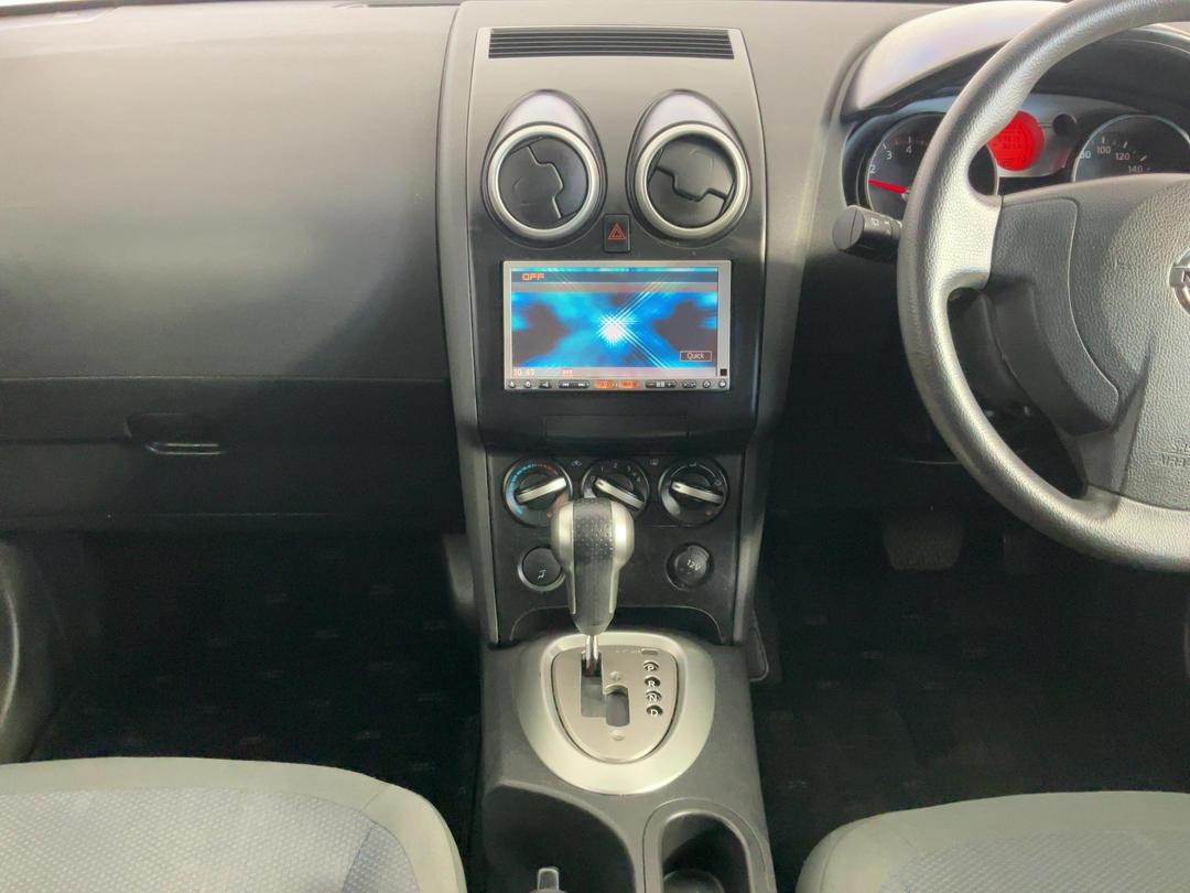 Photo '18' of Nissan Dualis