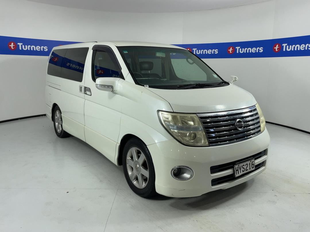Photo '1' of Nissan Elgrand