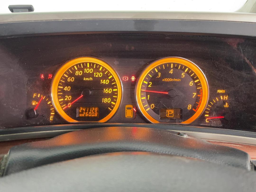 Photo '20' of Nissan Elgrand