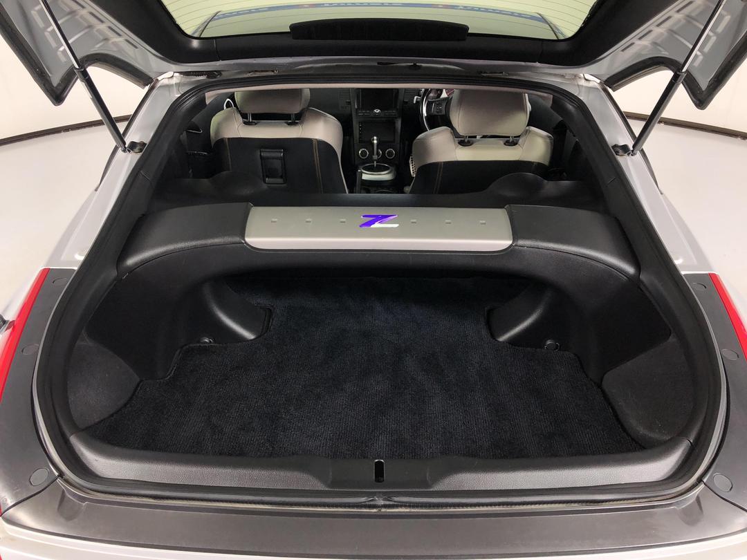 Photo '14' of Nissan Fairlady