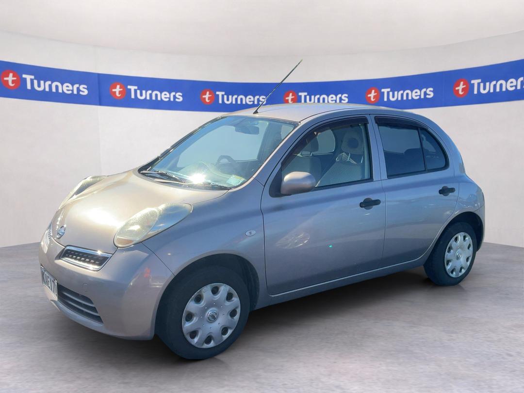 Photo '2' of Nissan March Photo '2' of Nissan March