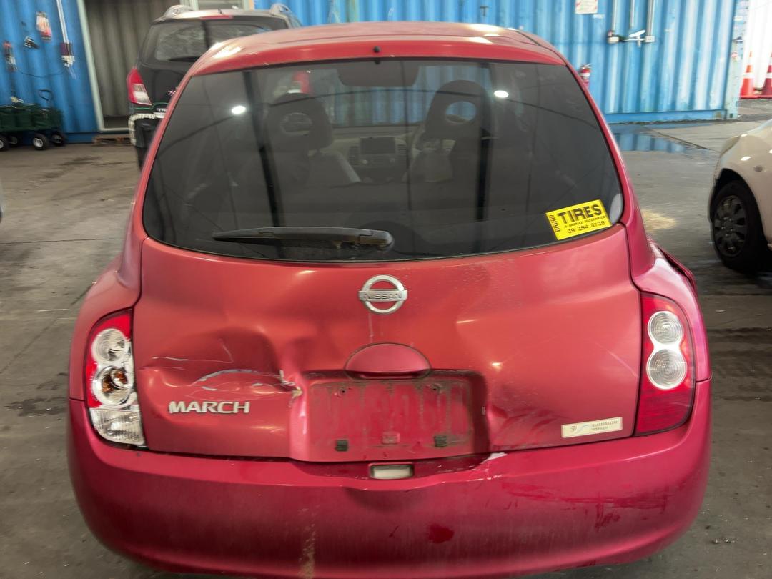 Photo '5' of Nissan March Photo '5' of Nissan March