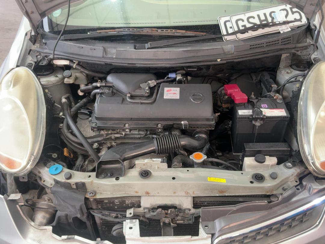 Photo '13' of Nissan March