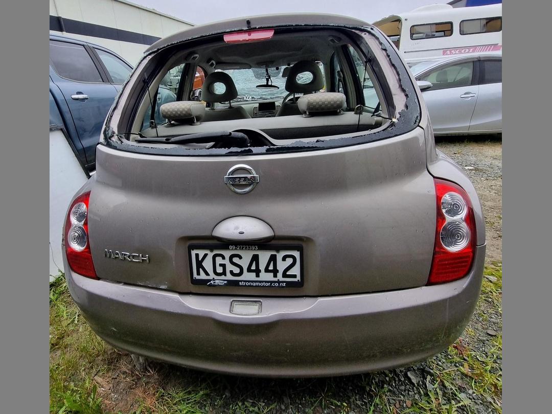Photo '6' of Nissan March Photo '6' of Nissan March