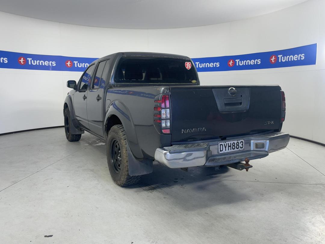 Photo '4' of Nissan Navara Photo '4' of Nissan Navara