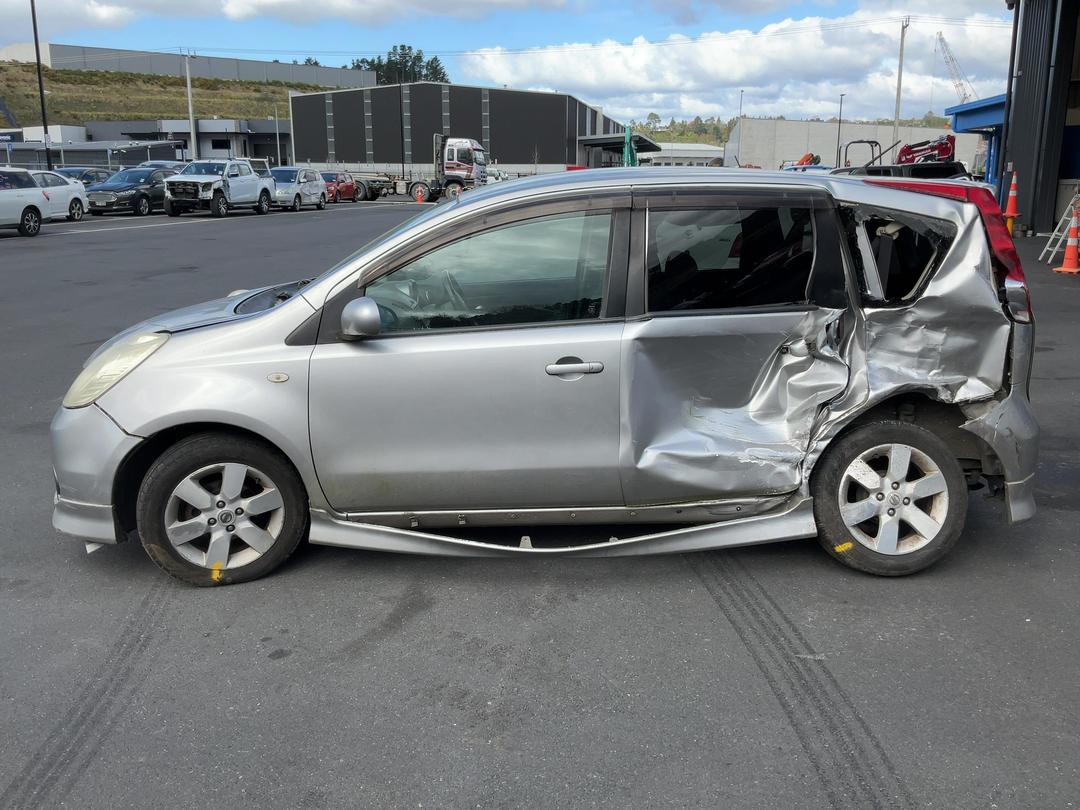 Photo '5' of Nissan Note Photo '5' of Nissan Note