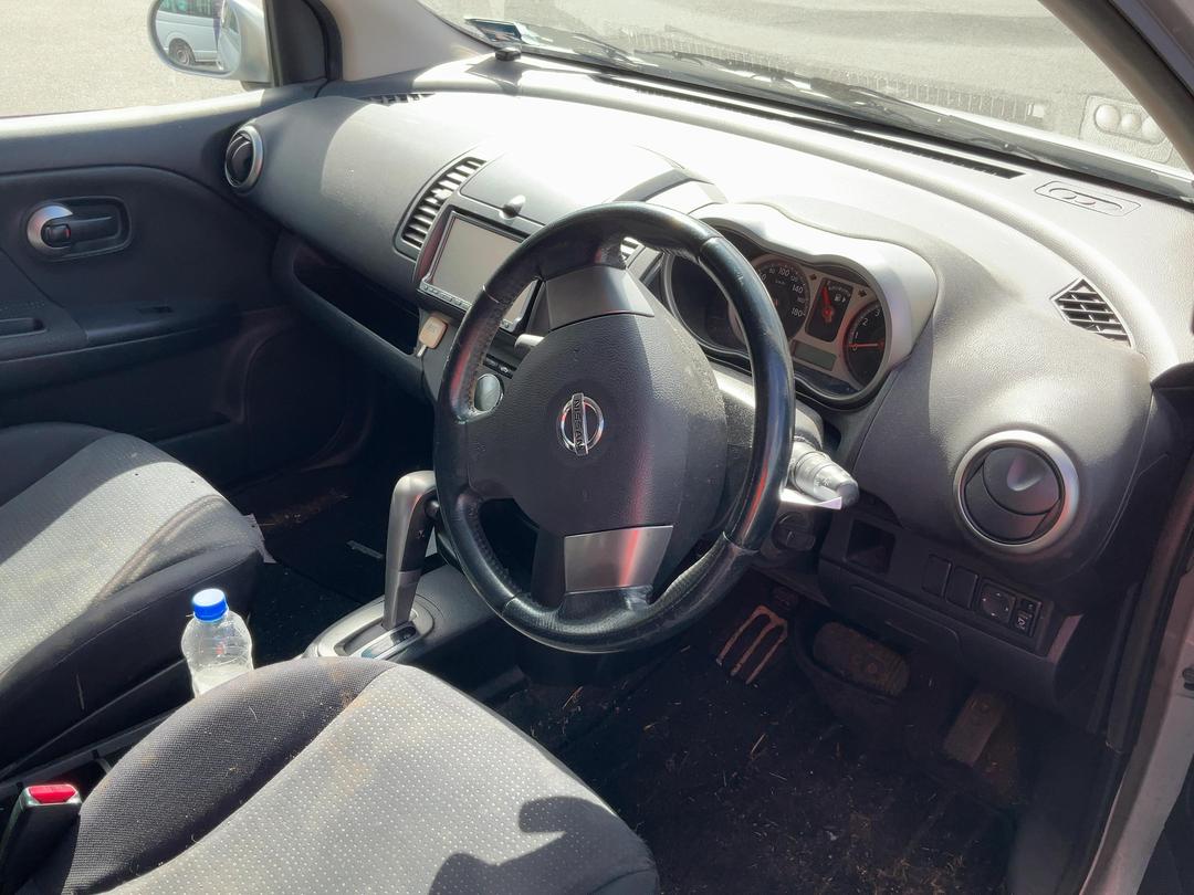 Photo '15' of Nissan Note Photo '15' of Nissan Note