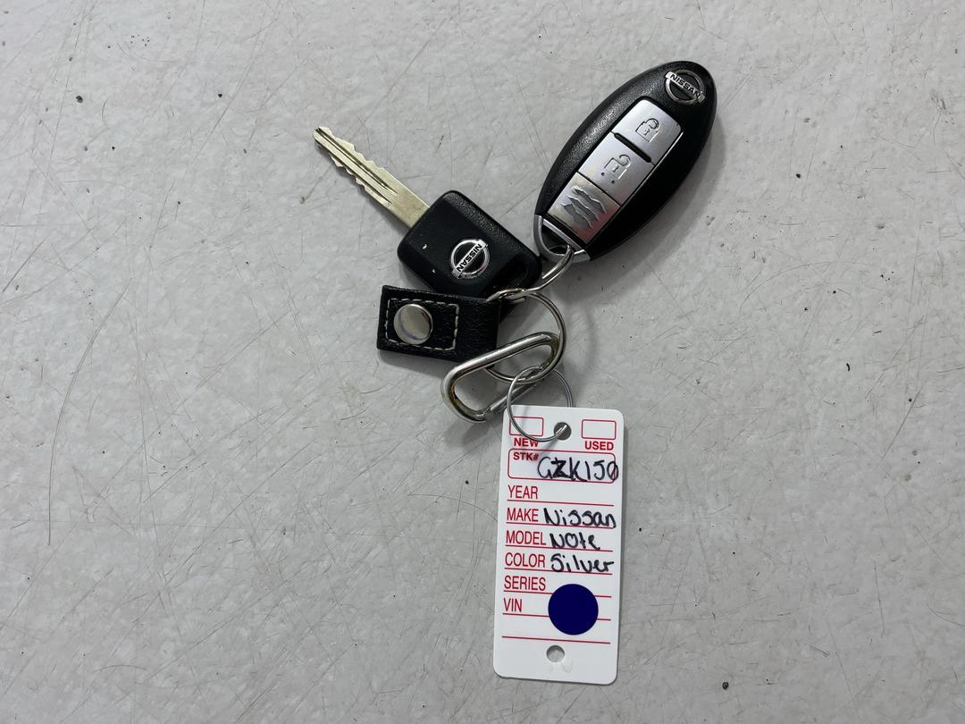 Photo '22' of Nissan Note
