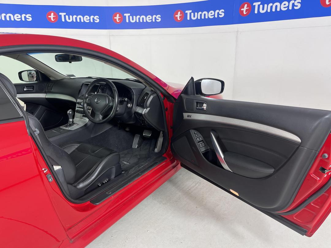 Photo '15' of Nissan Skyline