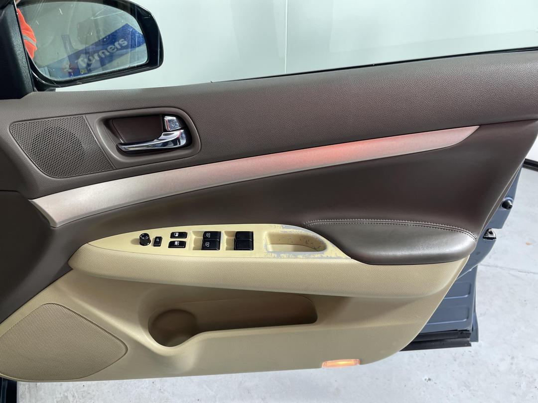 Photo '15' of Nissan Skyline