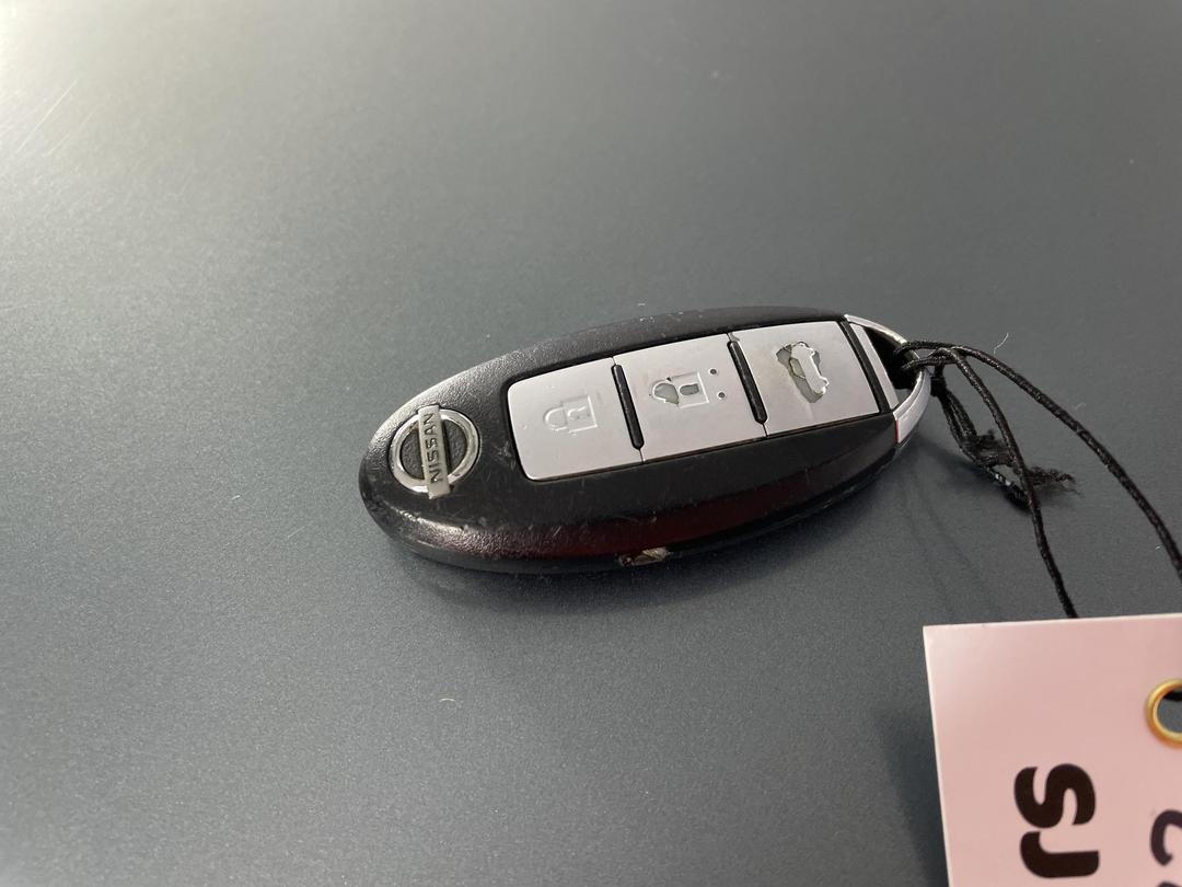 Photo '22' of Nissan Skyline