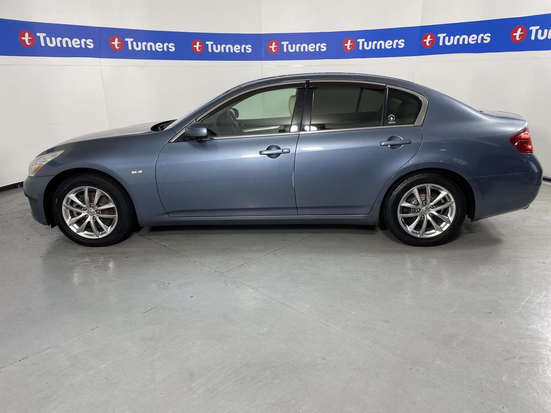 Photo '24' of Nissan Skyline