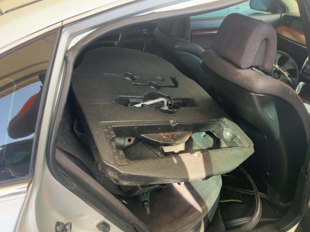 Photo '22' of Nissan Teana