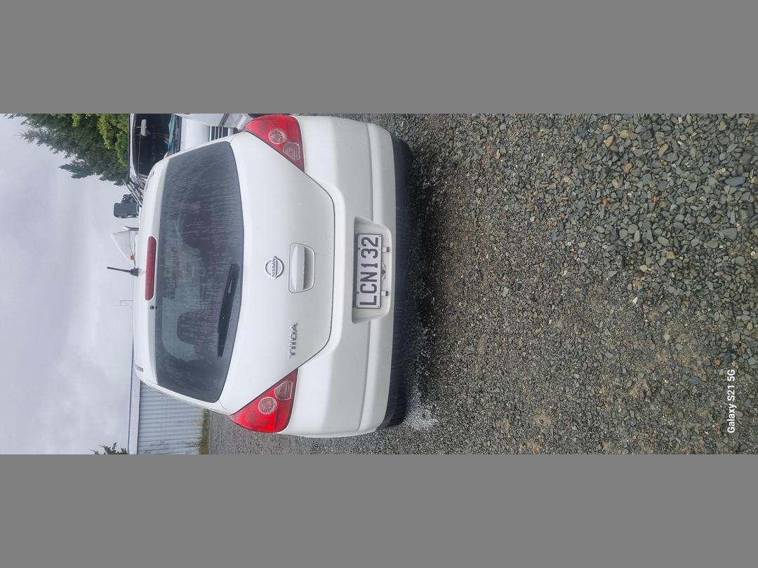Photo '2' of Nissan Tiida
