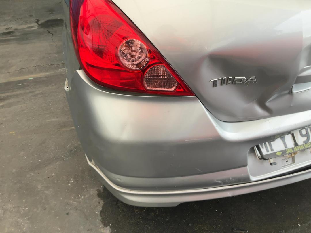 Photo '23' of Nissan Tiida