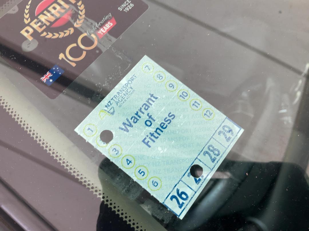 Photo '35' of Nissan Tiida