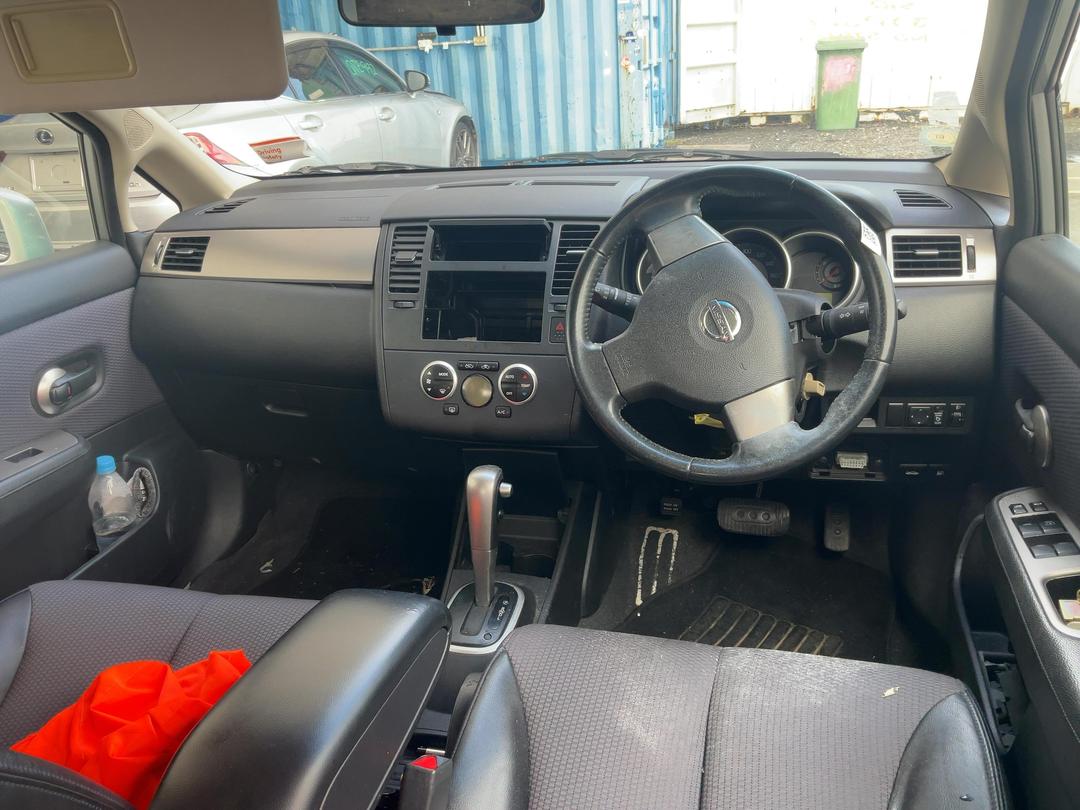 Photo '14' of Nissan Tiida