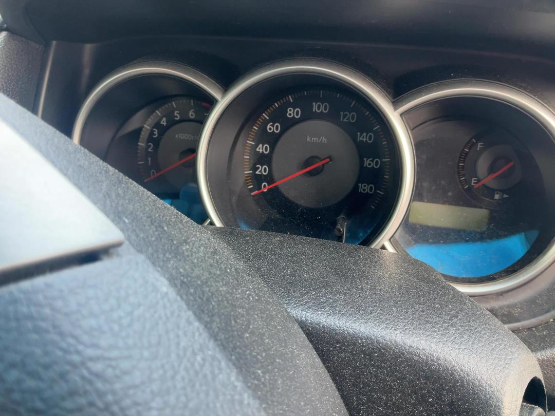 Photo '16' of Nissan Tiida