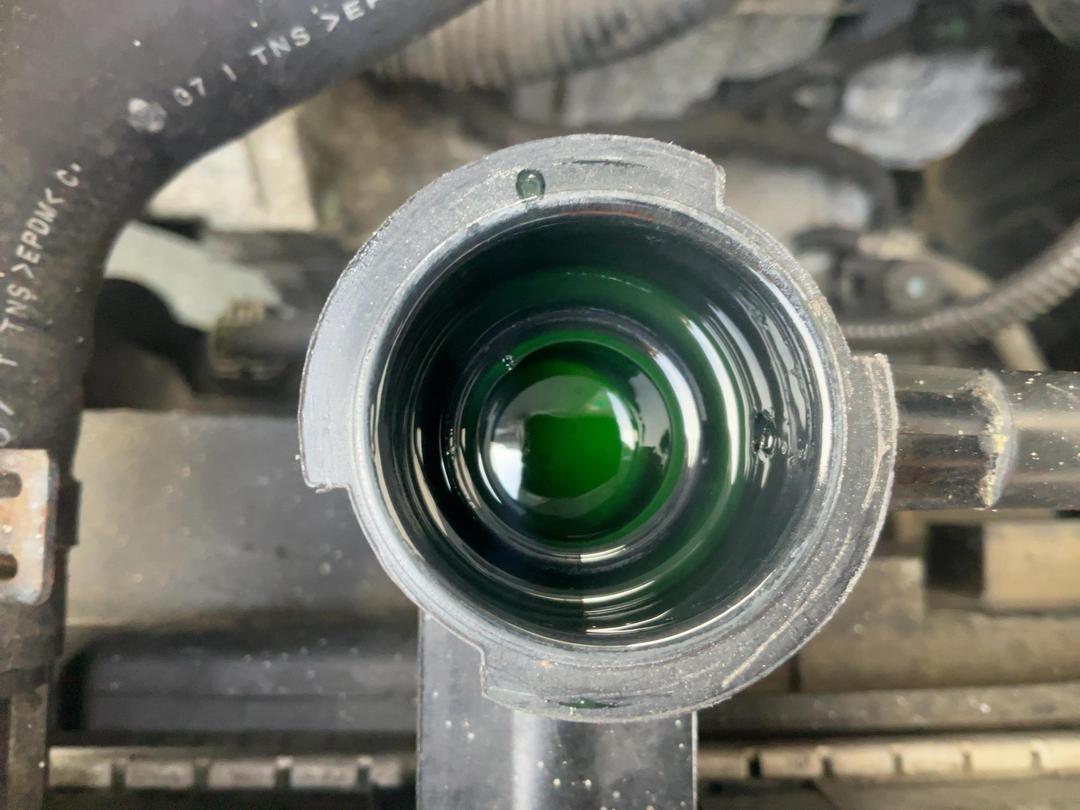 Photo '20' of Nissan Tiida