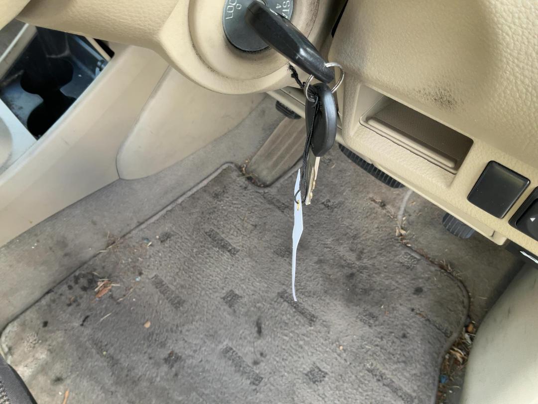 Photo '5' of Nissan Tiida