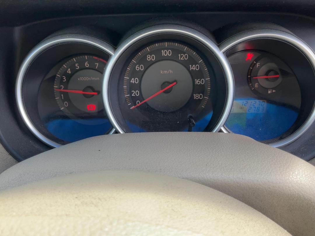 Photo '6' of Nissan Tiida