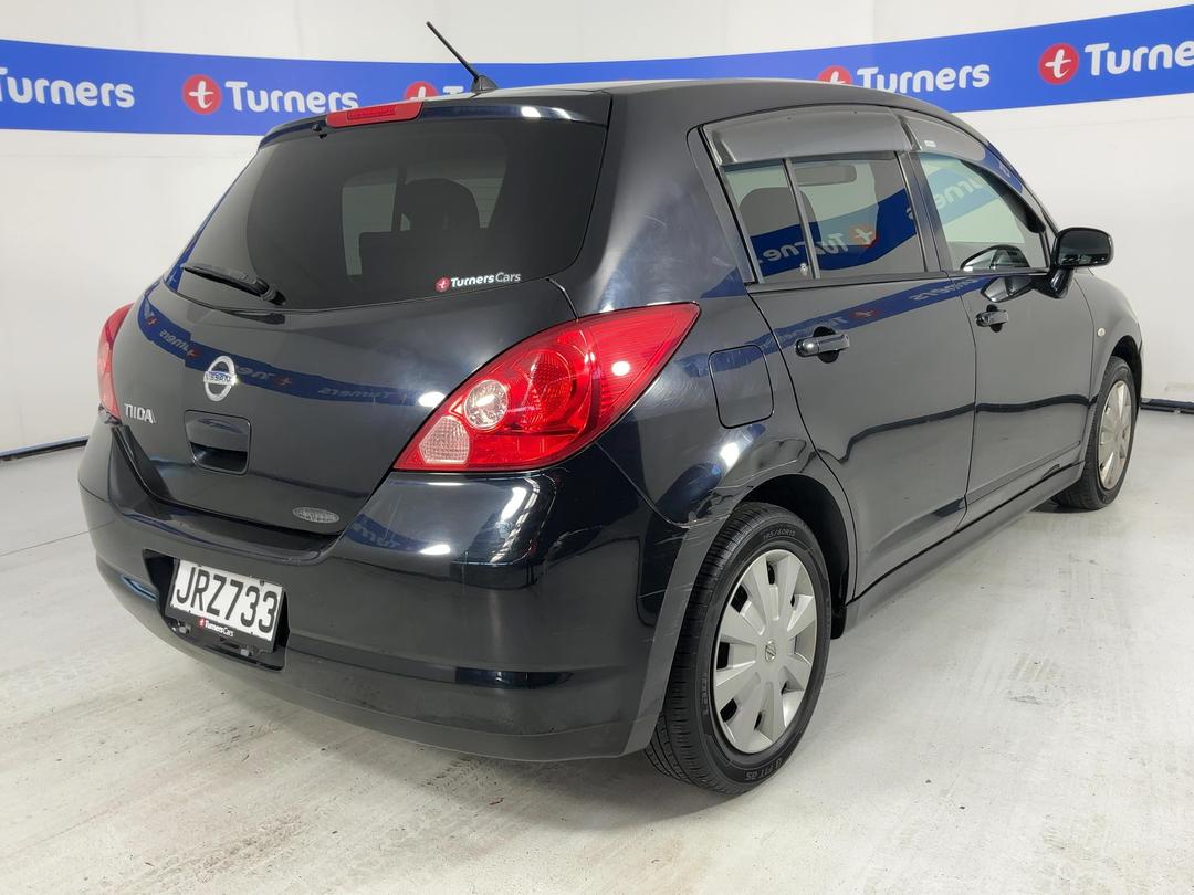 Photo '7' of Nissan Tiida
