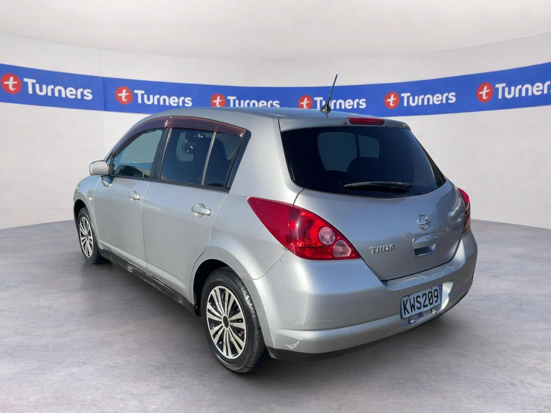 Photo '5' of Nissan Tiida