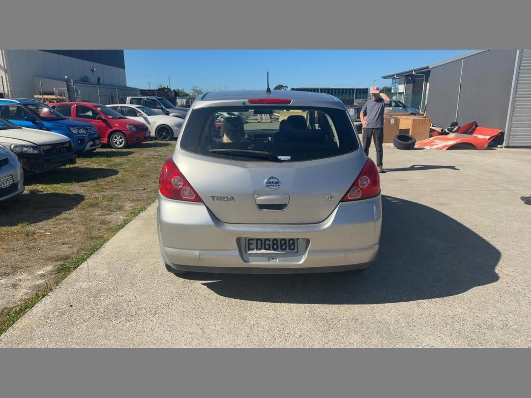 Photo '2' of Nissan Tiida ST