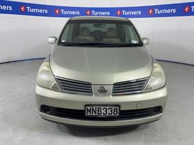 Photo '2' of Nissan Tiida