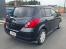 Thumbnail '8' of Nissan Tiida