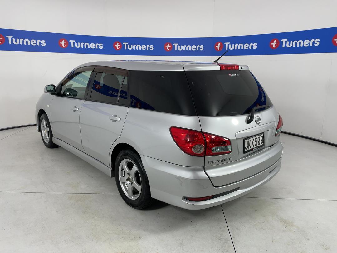 Photo '5' of Nissan Wingroad