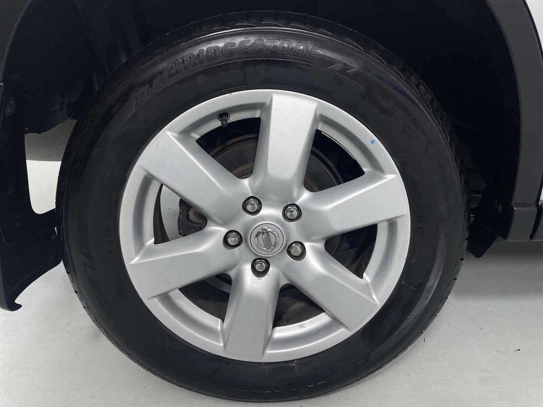 Photo '12' of Nissan X-Trail