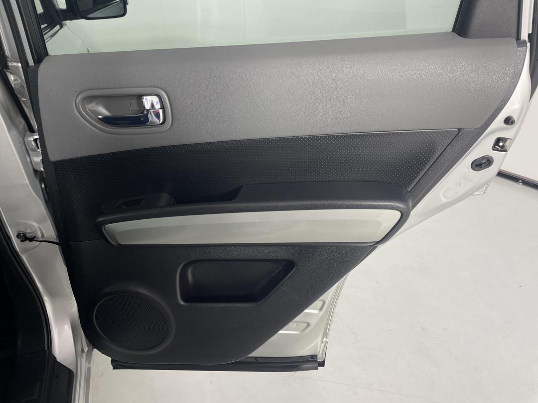 Photo '19' of Nissan X-Trail