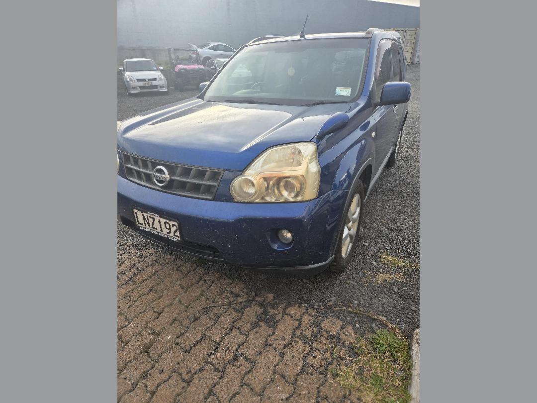 Photo '3' of Nissan X-Trail