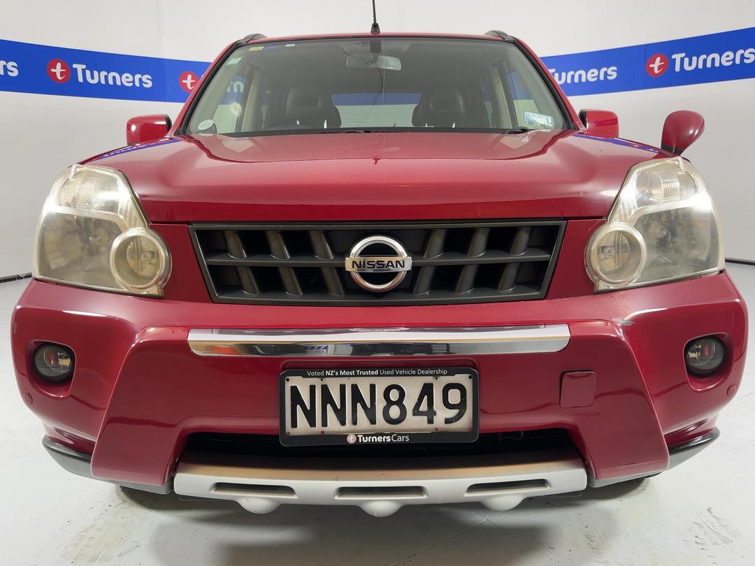 Photo '2' of Nissan X-Trail