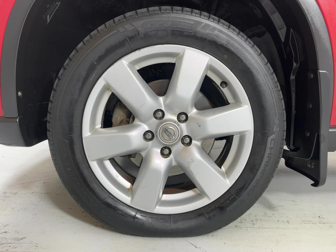 Photo '10' of Nissan X-Trail