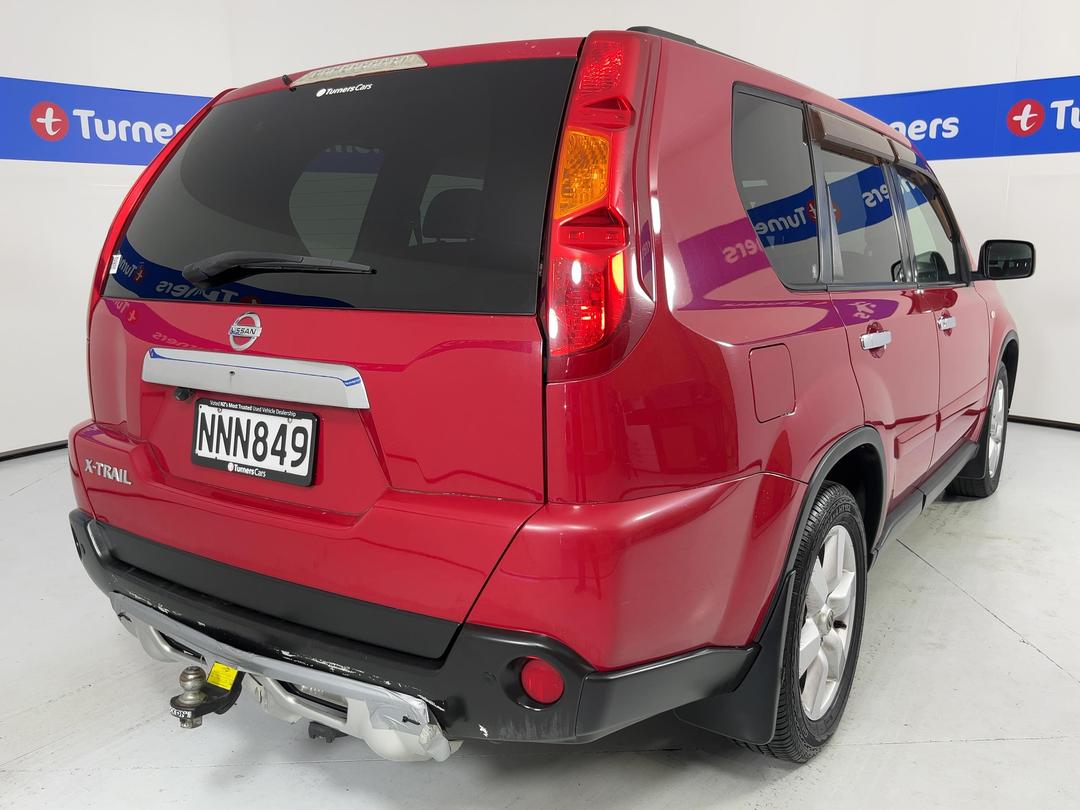 Photo '7' of Nissan X-Trail