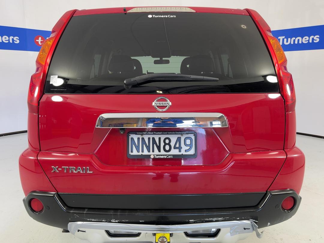 Photo '6' of Nissan X-Trail