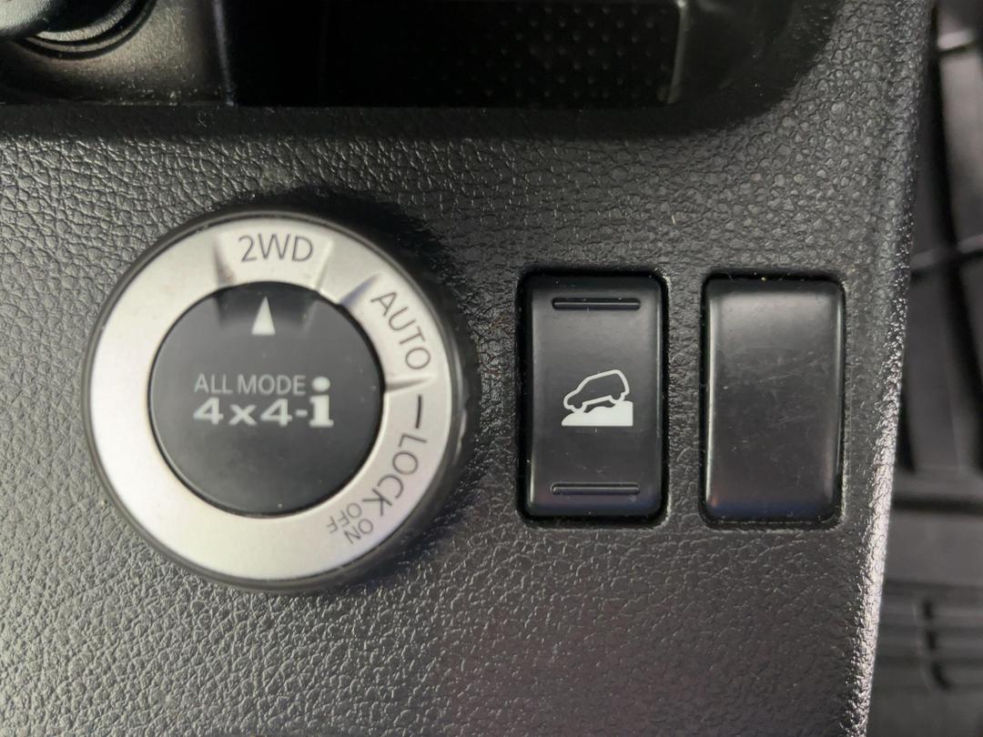 Photo '24' of Nissan X-Trail