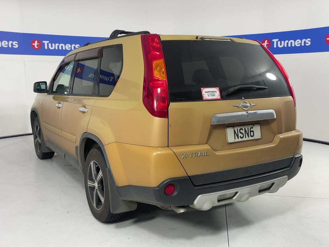 Photo '10' of Nissan X-Trail Photo '10' of Nissan X-Trail