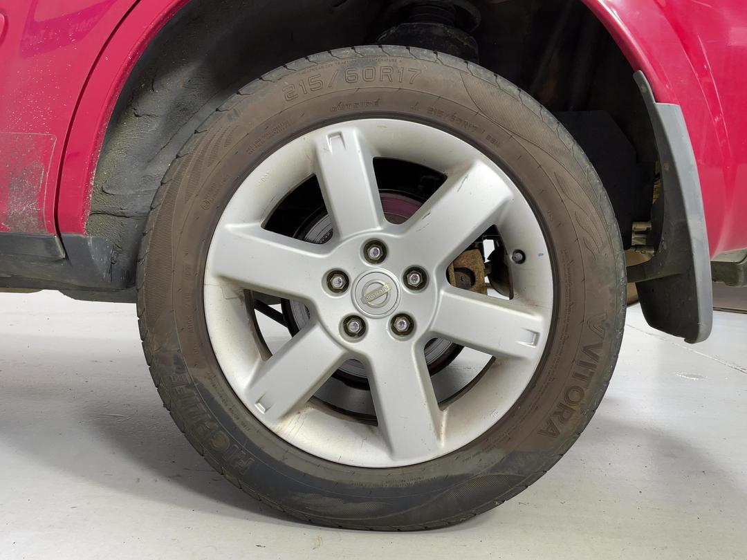 Photo '11' of Nissan X-Trail