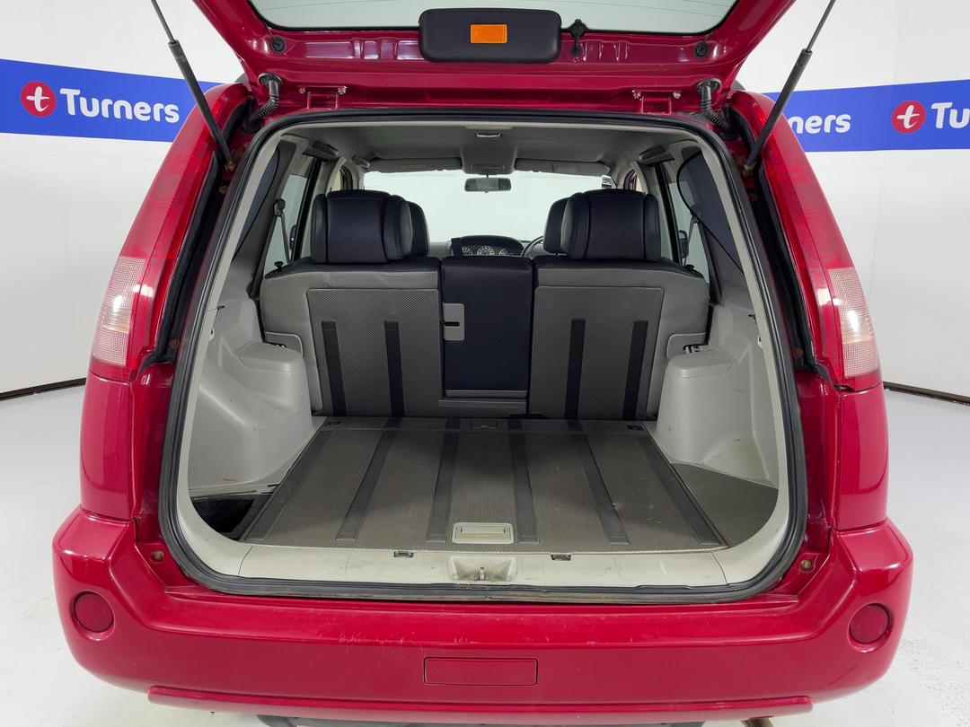 Photo '14' of Nissan X-Trail