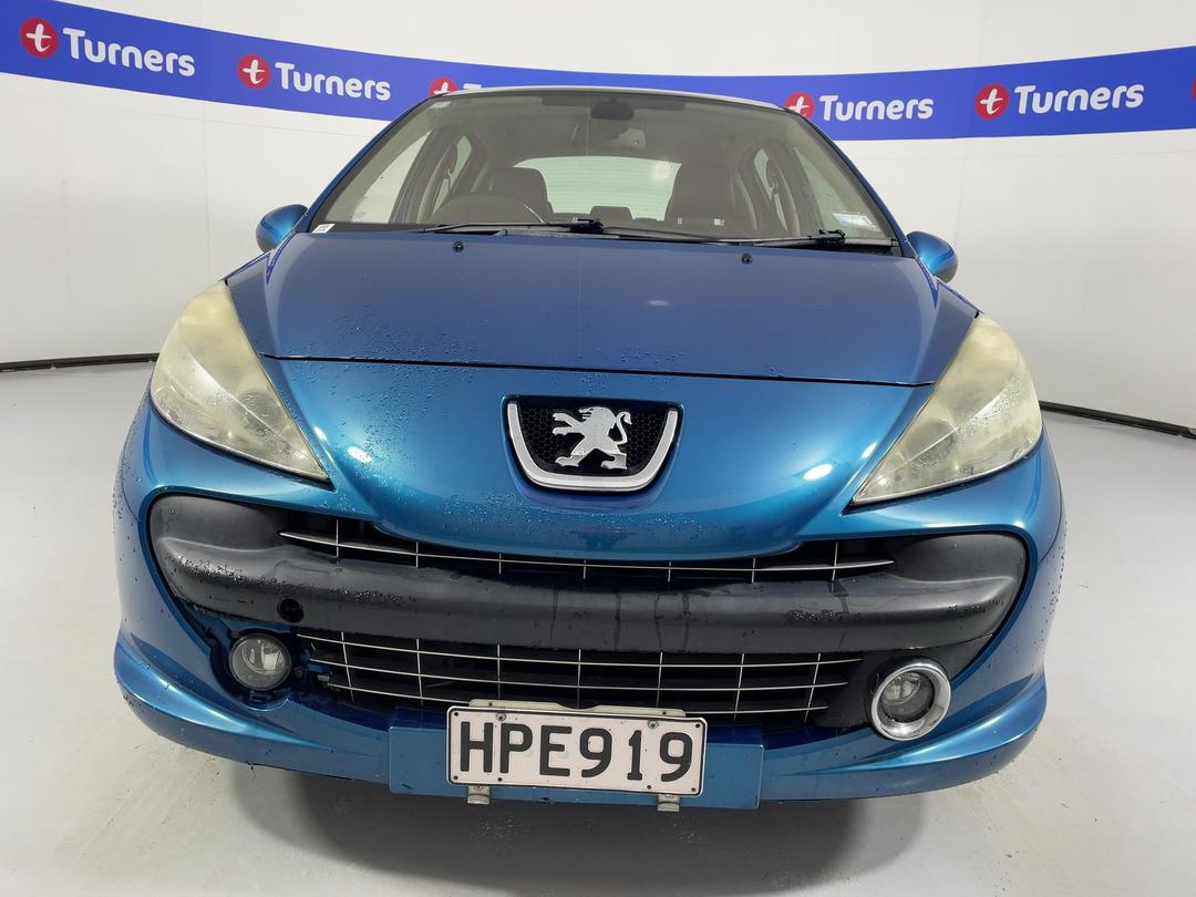 Photo '2' of Peugeot 207