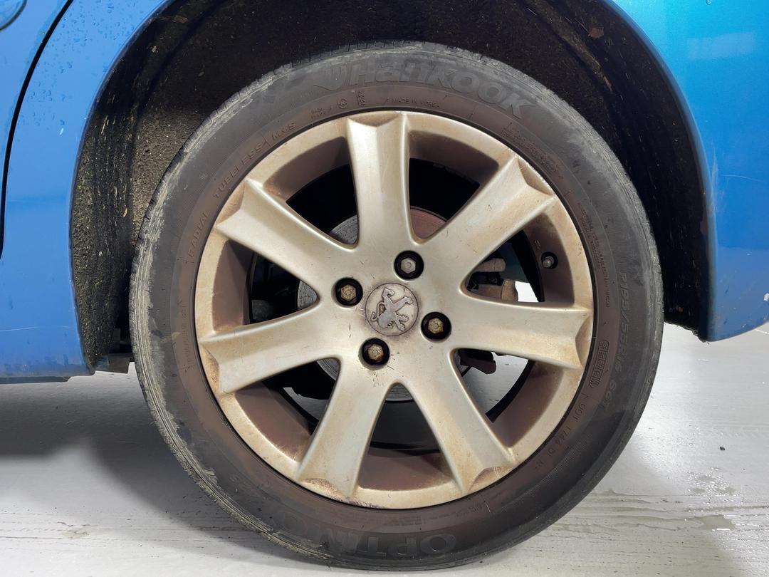 Photo '11' of Peugeot 207