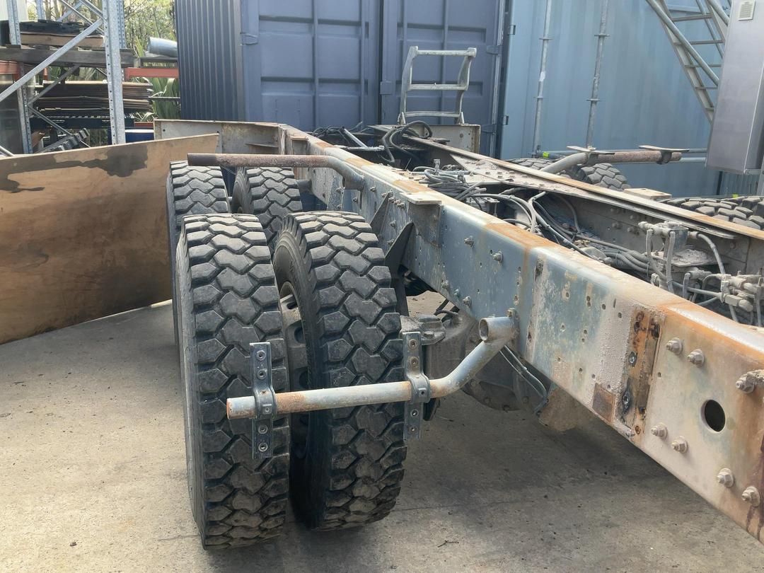 Photo '10' of Renault Kerax 420DCI Cab Chassis