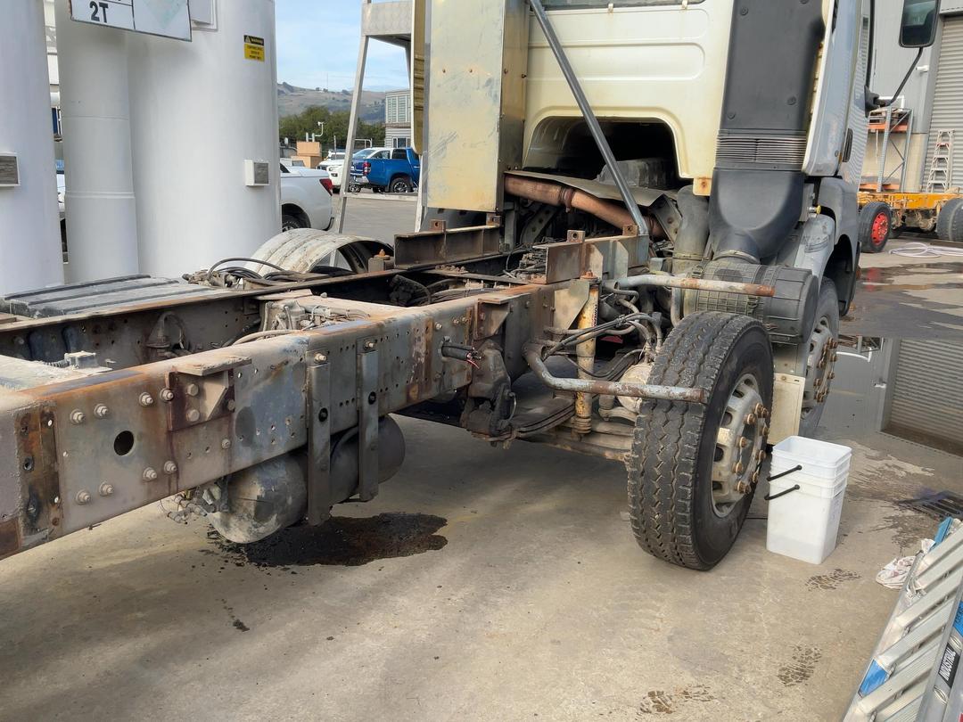 Photo '14' of Renault Kerax 420DCI Cab Chassis