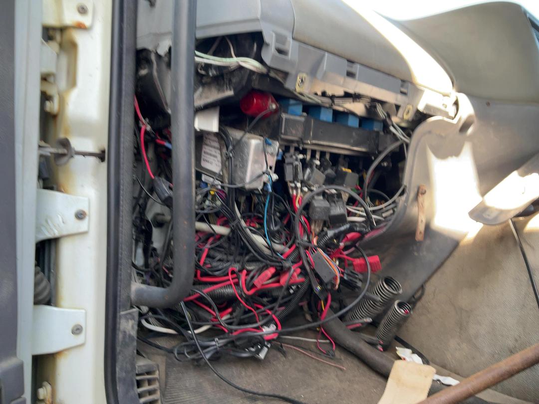 Photo '30' of Renault Kerax 420DCI Cab Chassis