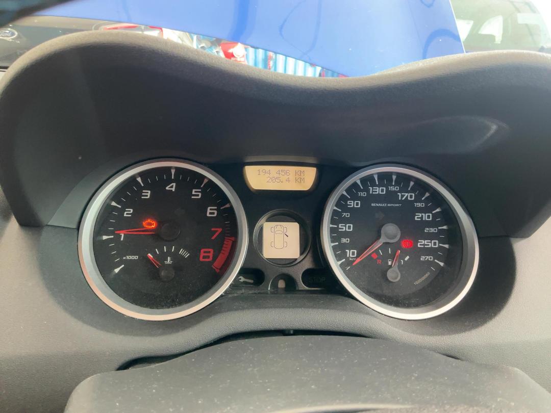 Photo '15' of Renault Megane II RS