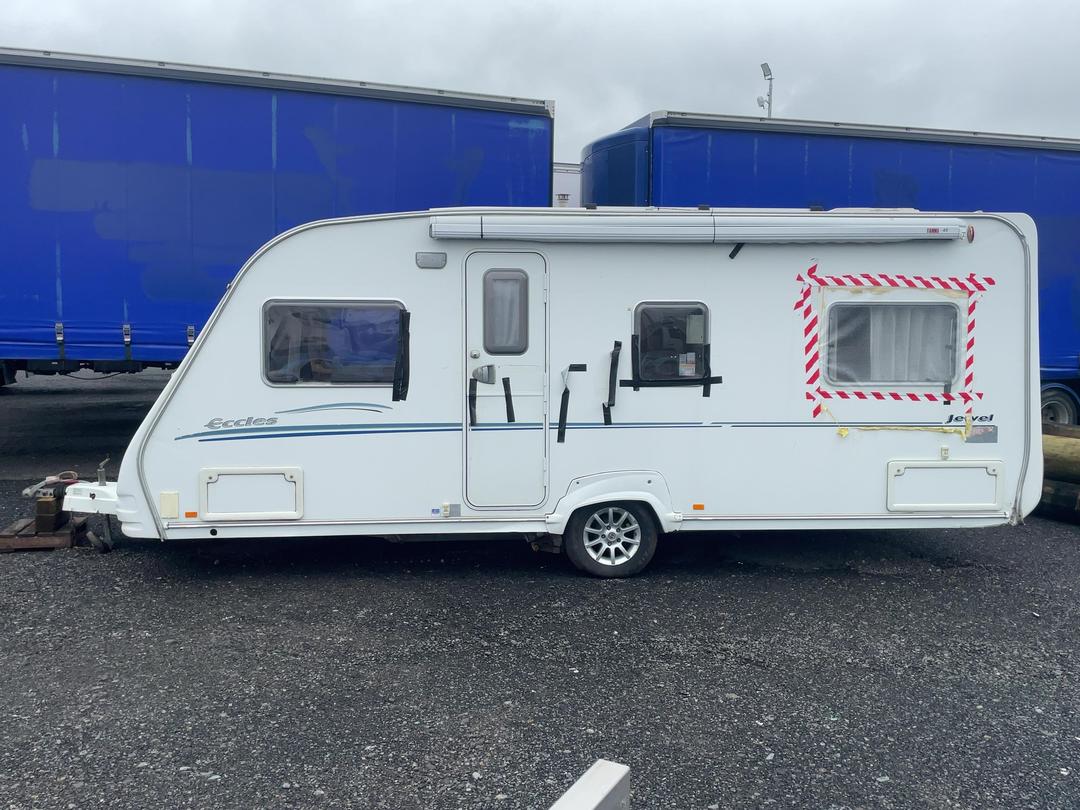 Photo '6' of STERLING ECCLES JEWEL Caravan - Single Photo '6' of STERLING ECCLES JEWEL Caravan - Single